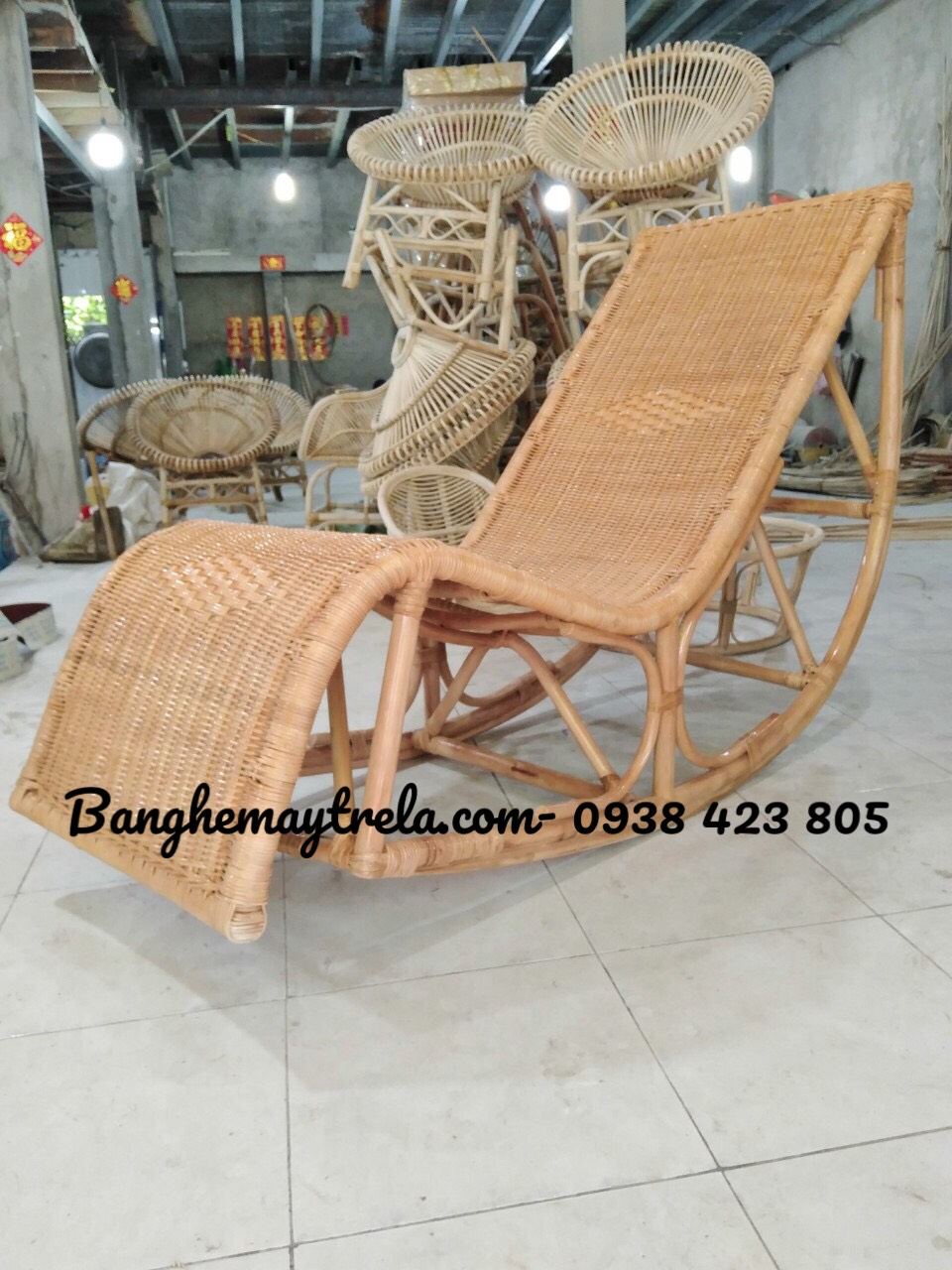 
								Ghế bập bênh thư giãn mây tự nhiên MA267